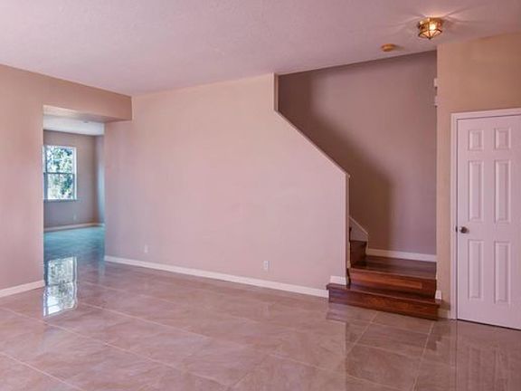4th image of 5842 NW Mesa Cir