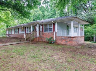 541 5th Ct, Pleasant Grove, AL 35127