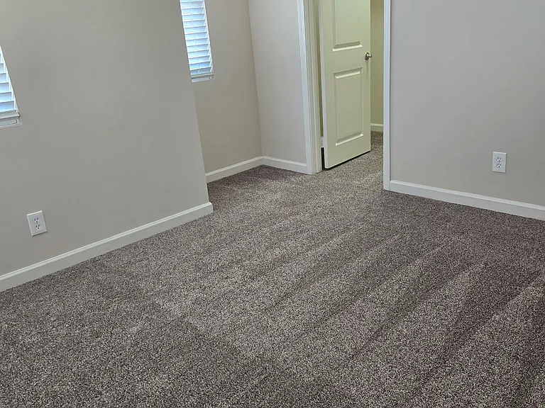 523 Hart Dr #15 — Photo 11