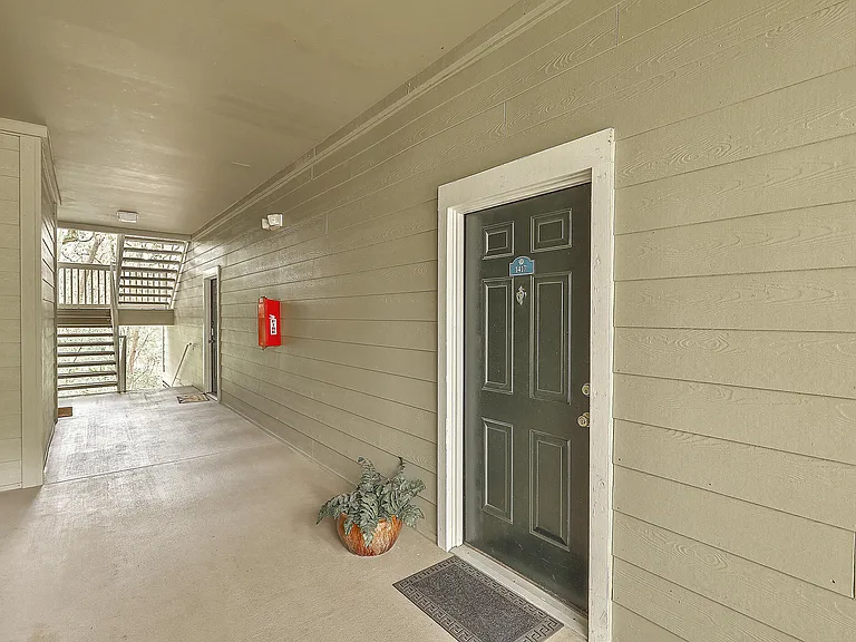 1600 Long Grove Dr #1417 — Photo 4