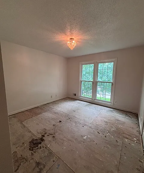 8901 Collingwood Rd — Photo 21