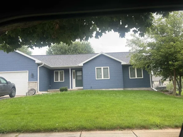 430 Drumlin Hill, Deerfield, WI 53531