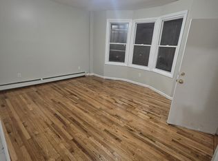 58 11th Ave #1F, Newark, NJ 07107