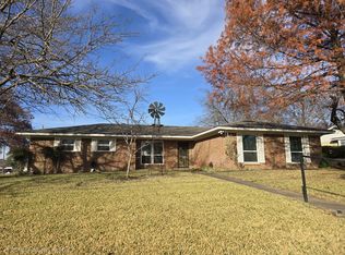 301 E 6th St, Weatherford, TX 76086