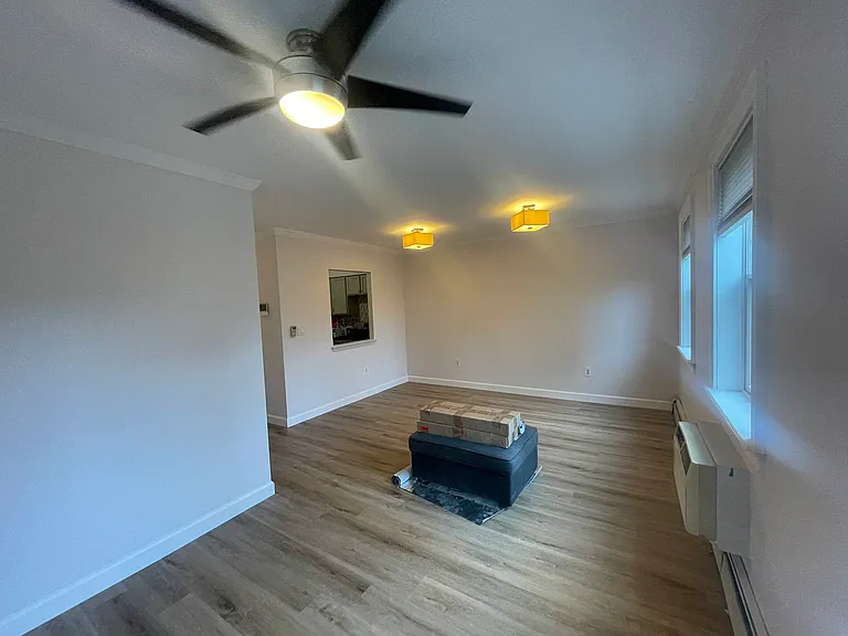 1443 5th Ave #3 — Photo 2