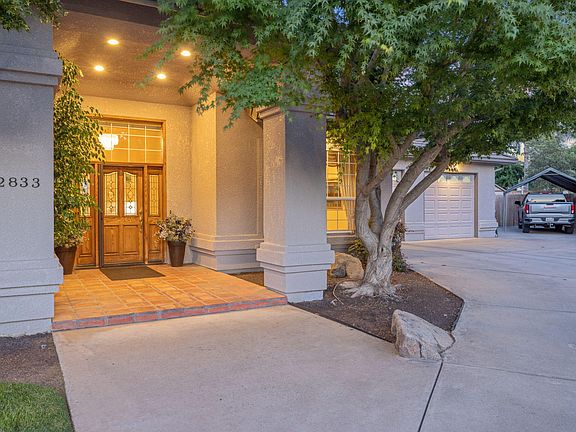 4th image of 2833 E Laura Court