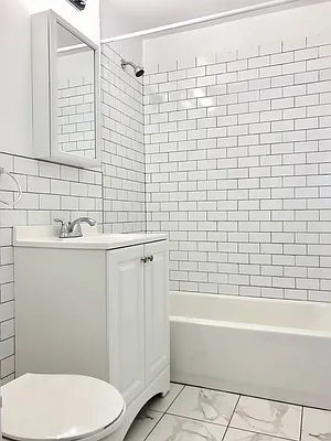 Rented by Zjama Realty Corp | media 6