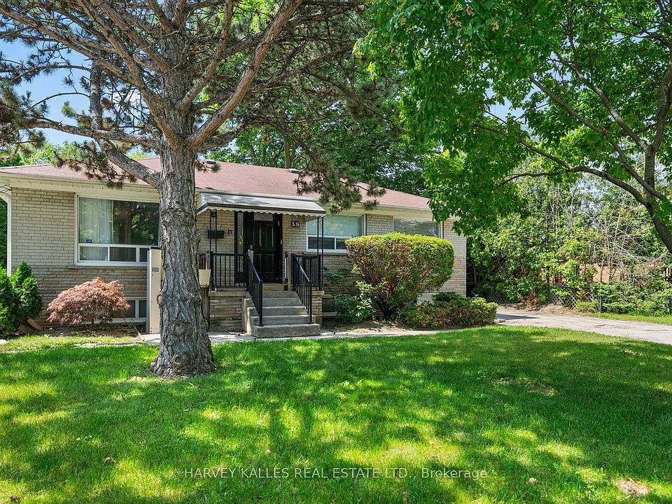 1st image of 39 Cavotti Cres