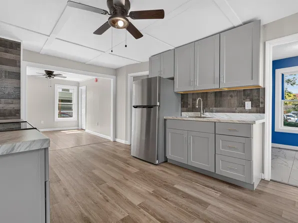 16 Beech Street, Newport, NH 03773