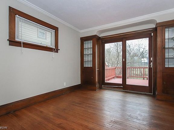 5th image of 3780 Lowell Rd
