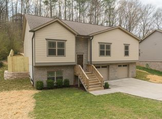 8910 Fuller Rd, Chattanooga, TN 37421