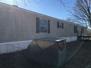 110 Elkhorn Nobles Rd, Paris, TN 38242