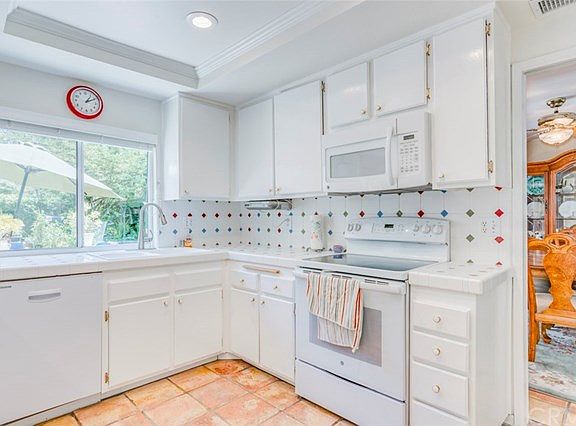 5th image of 7540 E Woodsboro Ave