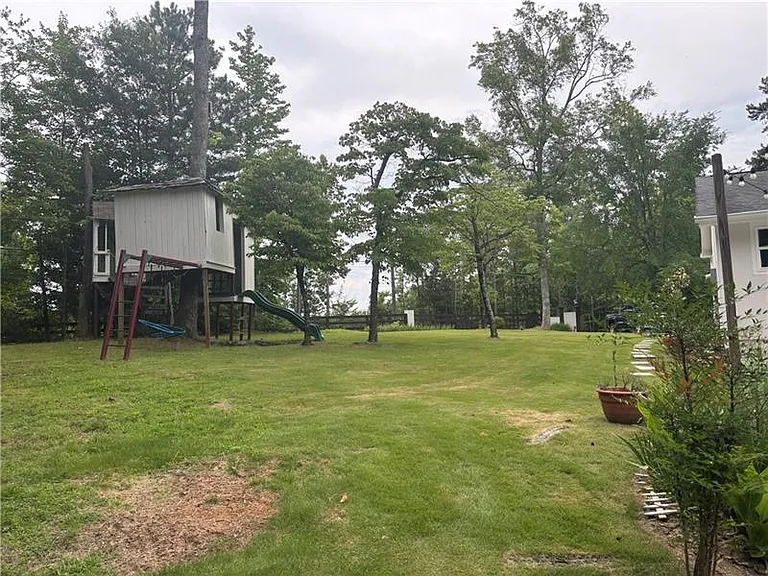 3014 Echols Rd — Photo 4