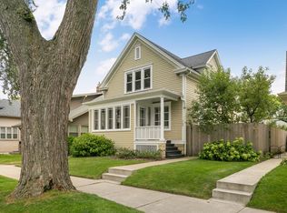 729 Blaine Ave, Racine, WI 53405