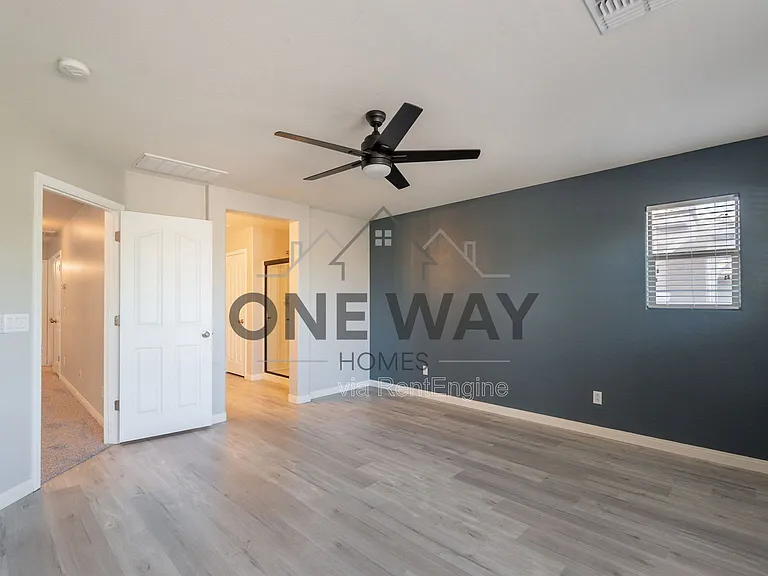 1057 S Deerfield Ln — Photo 31