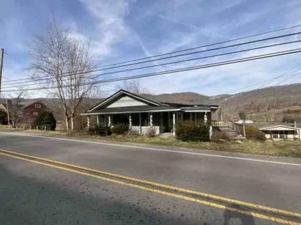 6417 Dr Thomas Walker Rd, Rose Hill, VA 24281