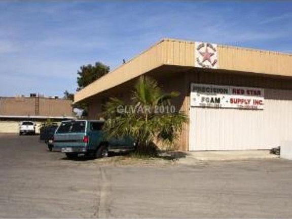 5th image of 3505 E Charleston Blvd
