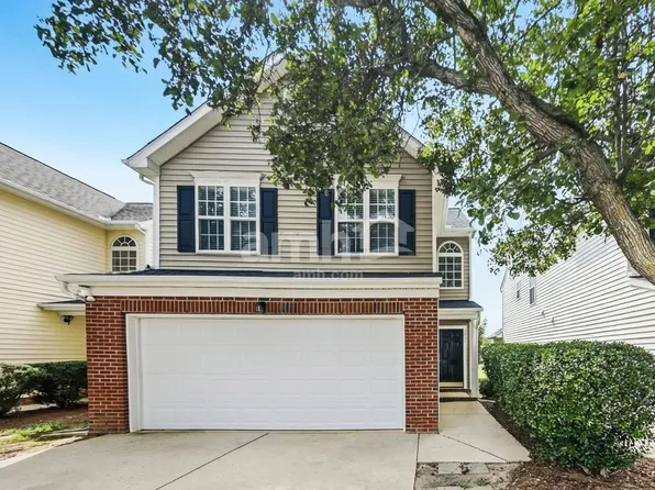 5464 Grand Traverse Dr, Raleigh, NC 27604