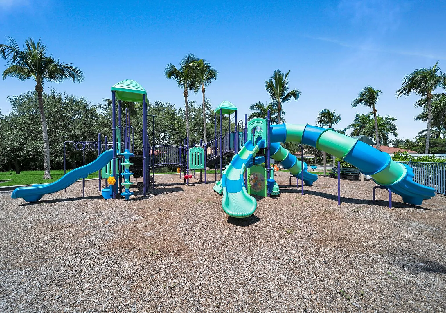 Serene Lakefront Living At Moody River Estates In North Fort Myers Your Dream Home Awaits! 2bed+D... — Photo 4