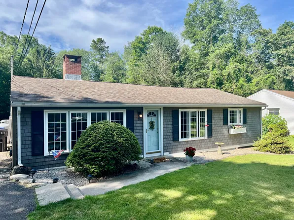 194 Reynolds Drive, Coventry, CT 06238