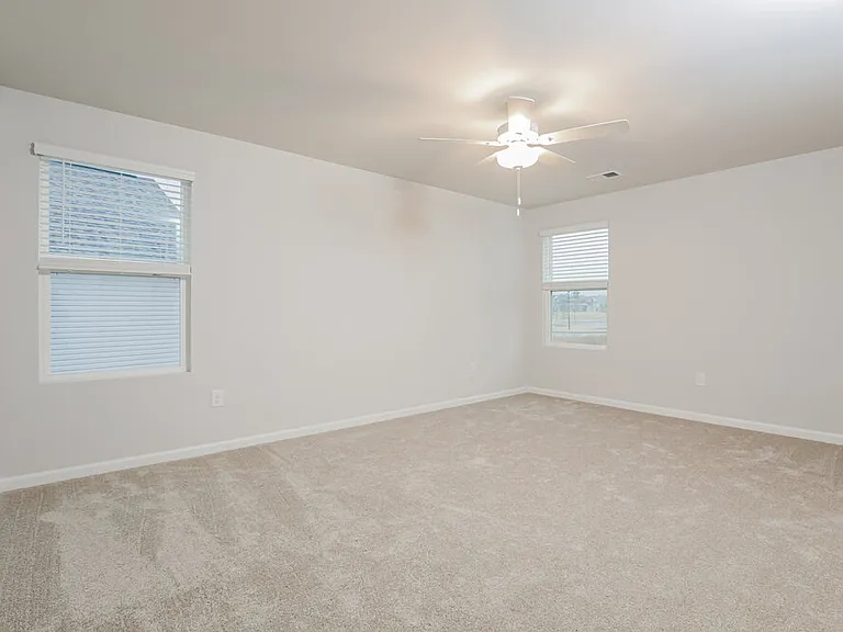 448 Hallingsfield Way — Photo 10