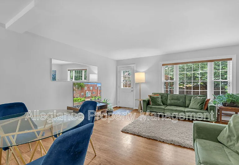 3110 Landover St — Photo 4