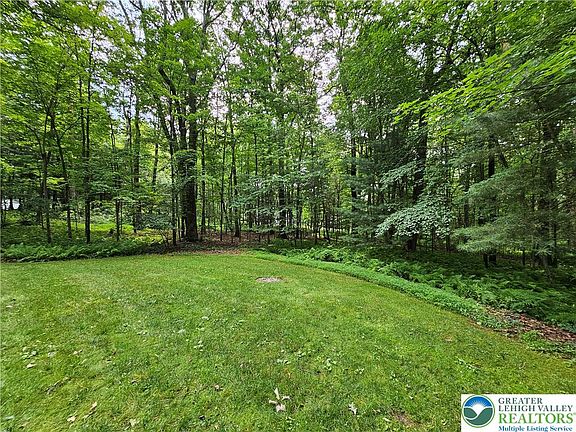 4th image of 125 Ridge Ct