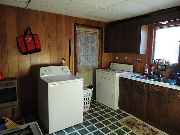 2nd image of 226 Owego St