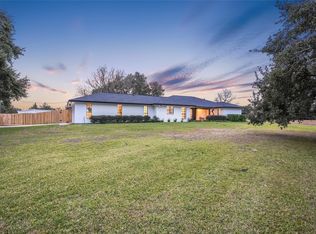 6569 Cutoff Rd, Fayetteville, TX 78940