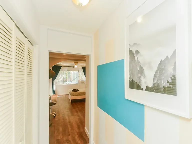2042 S Corning St #C1 — Photo 16