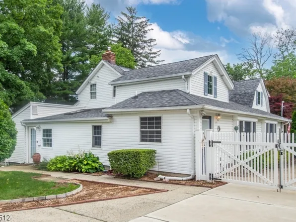 118 Kakeout Rd, Butler Boro, NJ 07405