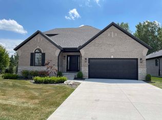 16612 Via Villagio Dr, Macomb, MI 48042