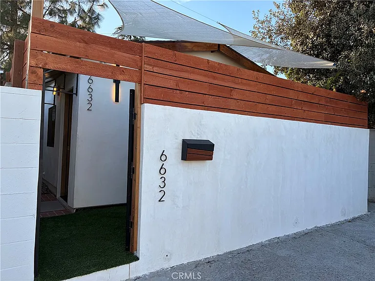 6632 Fulton Ave — Photo 15