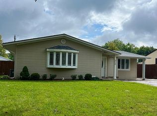 312 Mac Gregor Rd, Lockport, IL 60441