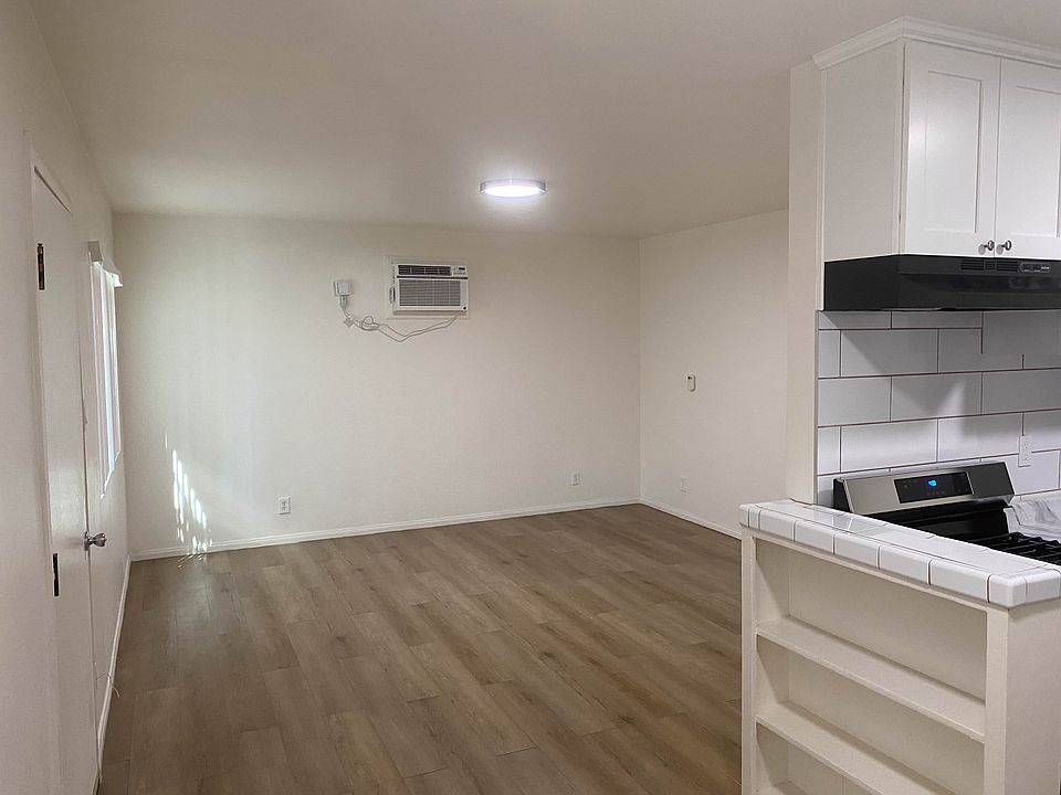 1st image of 323 N Avenue 50 APT 2