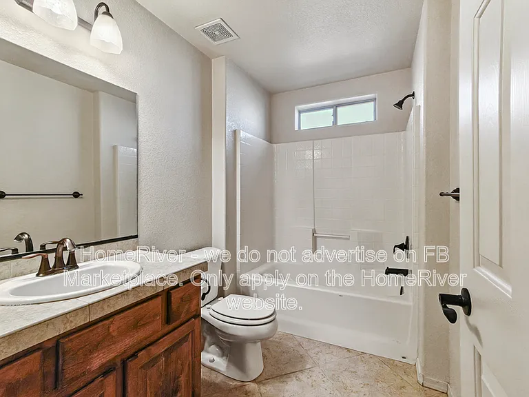 4042 Columbia Dr — Photo 15