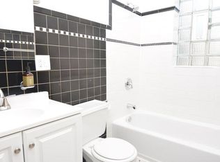 3748 N Lakewood Ave, Chicago, IL 60613