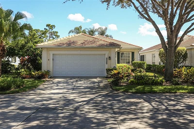 1st image of 882 Chalmers Dr #882