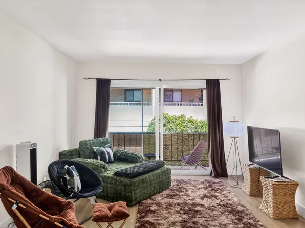 1250 E 3rd St APT 8, Long Beach, CA 90802