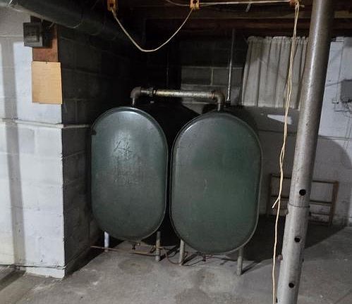 5th image of 901 Garver St