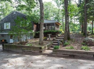 2 Rhodes St, Plainville, MA 02762