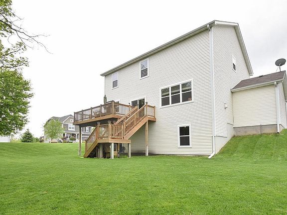 4th image of 5677 160th Ln NW