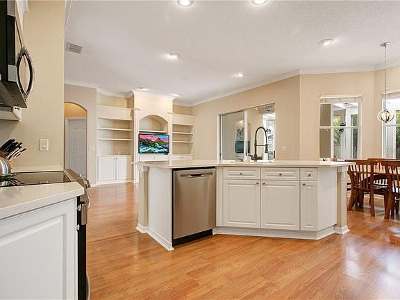 5th image of 2731 Cordgrass St