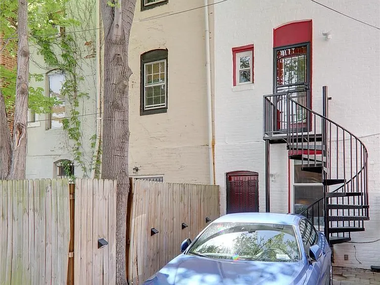 202 F St NE #B — Photo 10