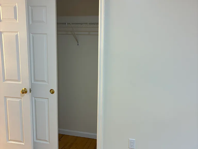 116 Oak St #2 — Photo 12