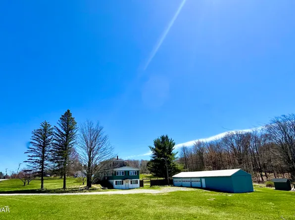 1518 Crosstown Hwy, Lakewood, PA 18439