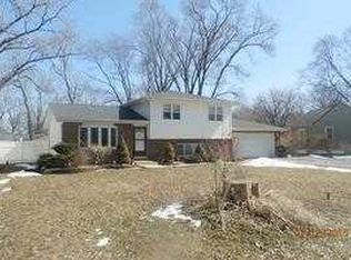 15475 Hamlin Ave, Markham, IL 60428