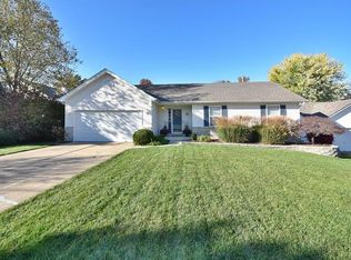 5 Butternut Stage Ct, Saint Peters, MO 63376