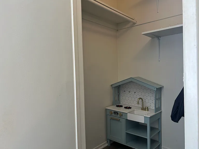 6868 Los Verdes Dr #5 — Photo 5